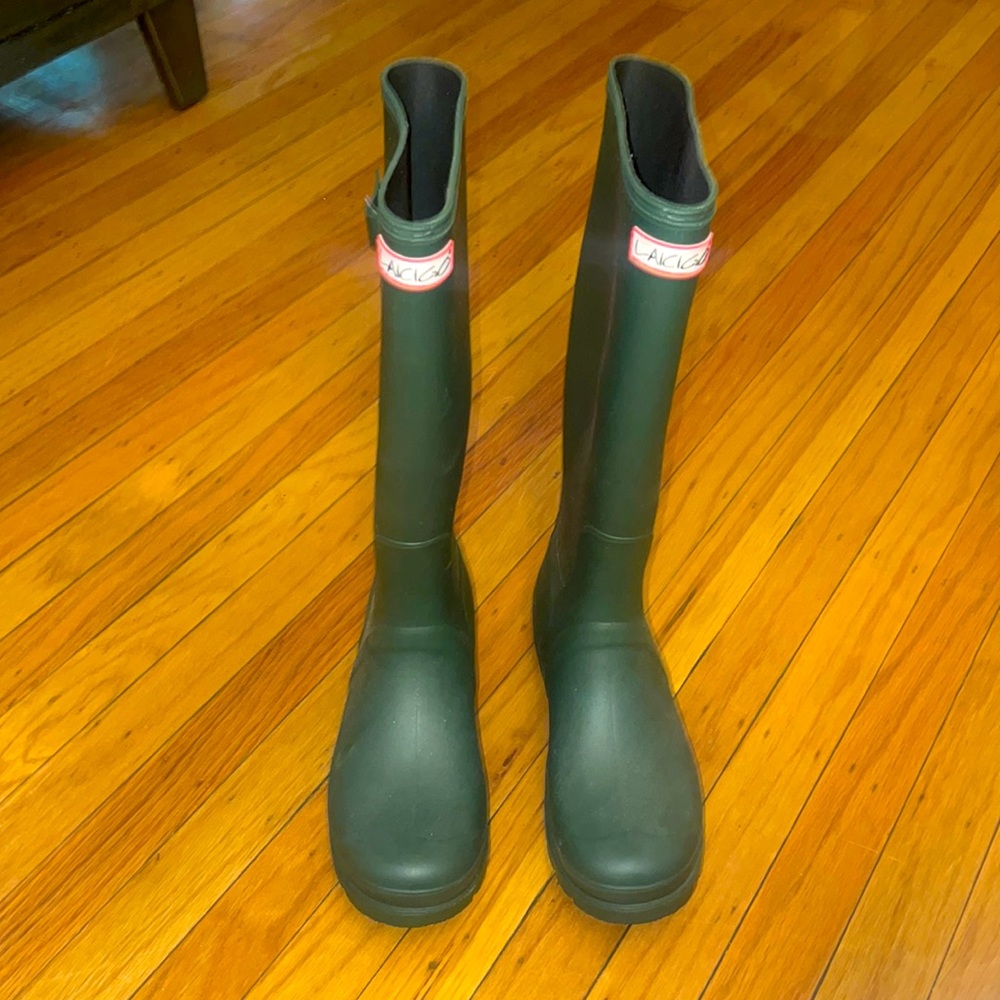 Women’s Green Rain boots size 9